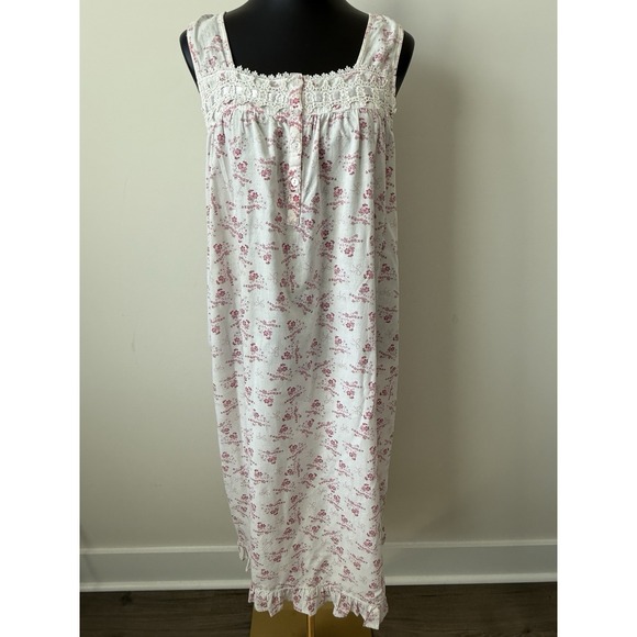 Hillard & House Intimates Other - Hillary & Hanson Intimates Women's L Gown Lace Detail Pink Floral Dainty EUC